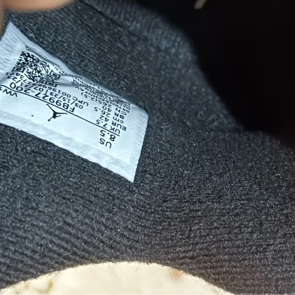 JORDANS Great condition size 8.5 Men’s - Picture 6 of 6